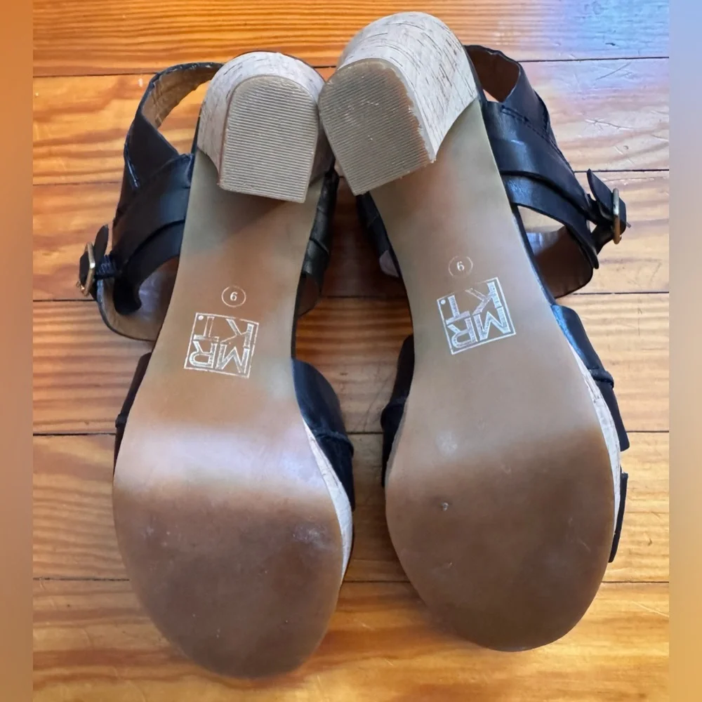 MRKT Womens Black & Cork Platform Sandals Size 9